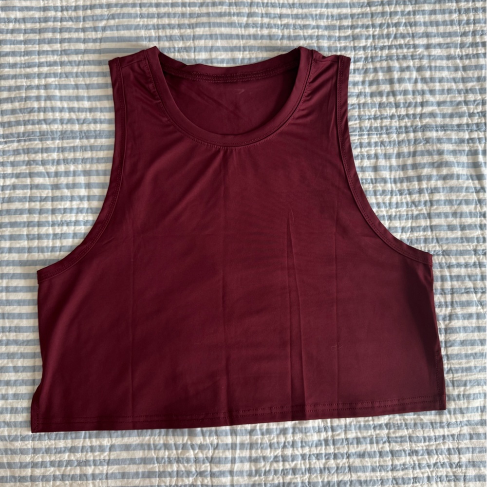 Women's Sleeveless Burgundy Active Crop Tank